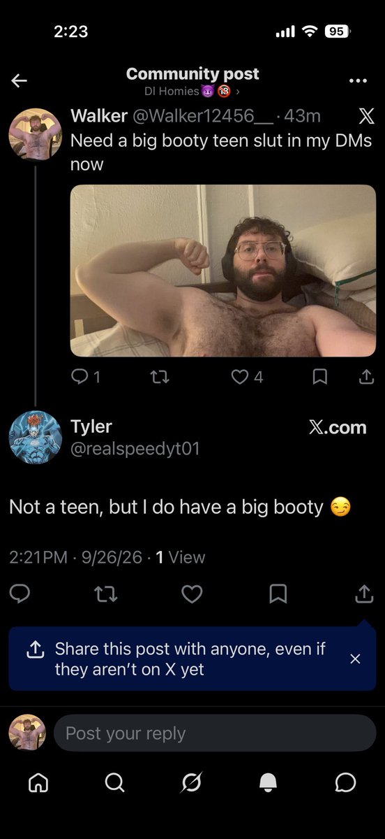 Walker12456__'s tweet photo. If I need a teen, I mean a teenager lmao. https://t.co/2jGUMkzPNH