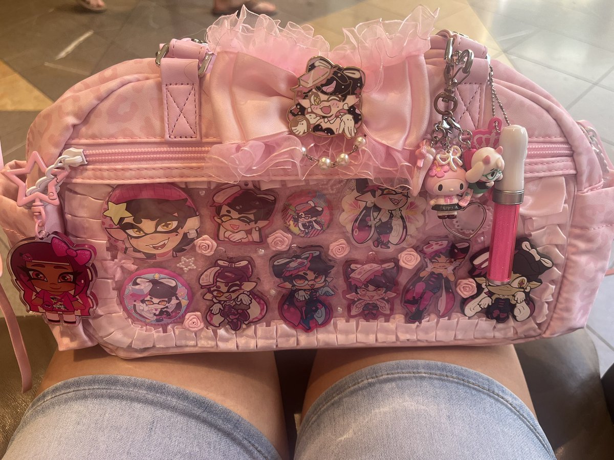 yuinendroid's tweet photo. oh yeah I have another Callie ita bag https://t.co/s75NsSySKR