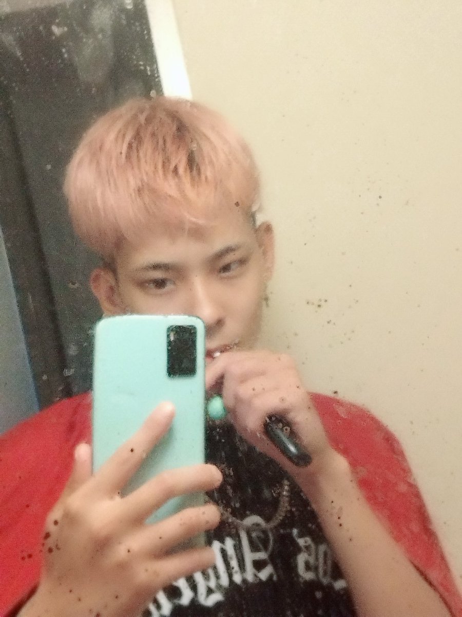 ss8sll's tweet photo. え、？俺の彼氏どこ〜？笑
彼氏募集してます
 #香川ゲイ  #香川  #ゲイバイ  #ゲイ  #バイ https://t.co/nBWaOx5nHb