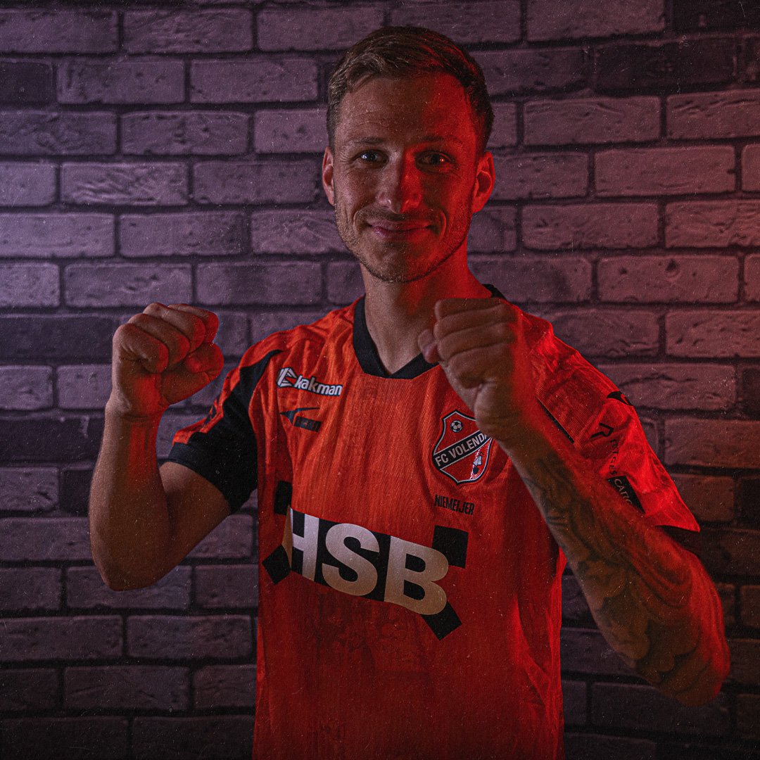 fcvolendam's tweet photo. 🟠⚫️ 3️⃣ - 1️⃣ ⚫🟢

🎯 38' | En dat is drie! Geweldige pass El Meftahi, keurig afgemaakt door Reuven Niemeijer.

#VOLVVV https://t.co/sikxn3T8K8