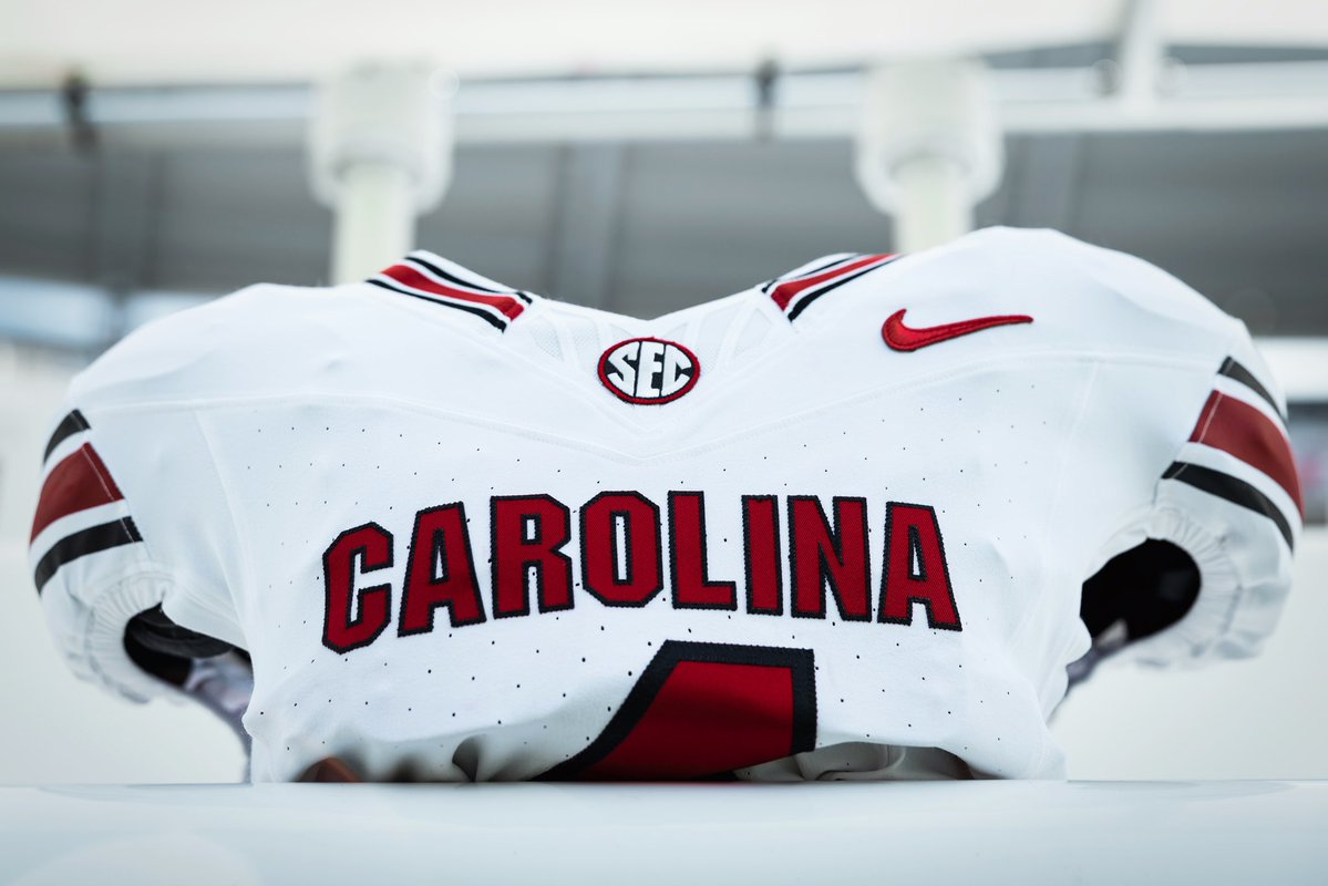 GamecockFB's tweet photo. Road whites. https://t.co/QDlfqr5Q7t