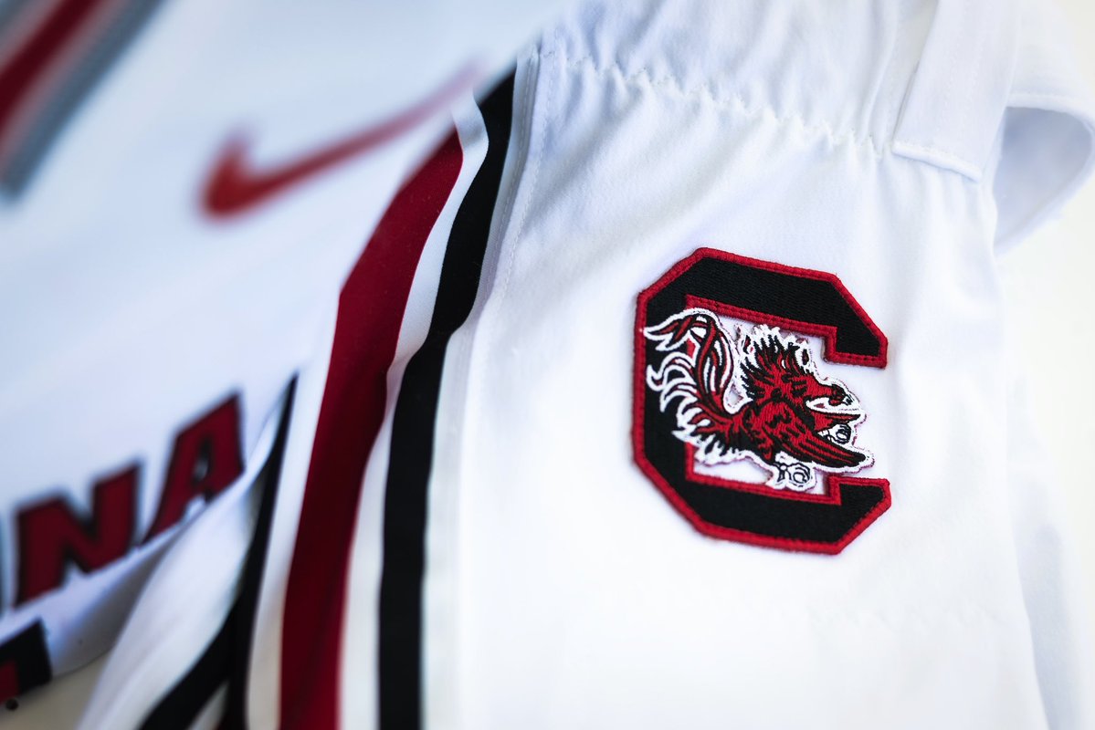 GamecockFB's tweet photo. Road whites. https://t.co/QDlfqr5Q7t