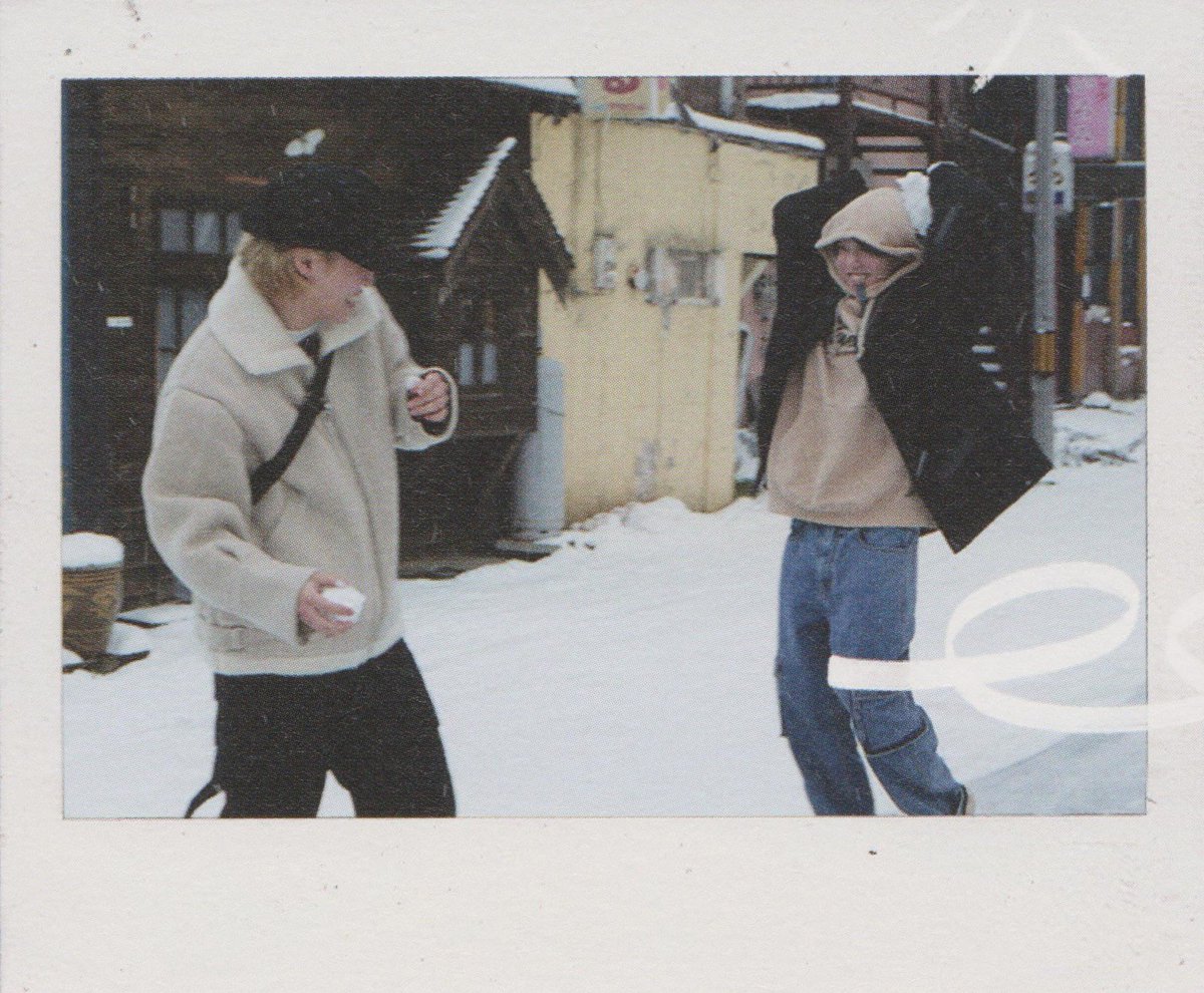 jikookerism's tweet photo. https://t.co/rlK5sJ1h1v