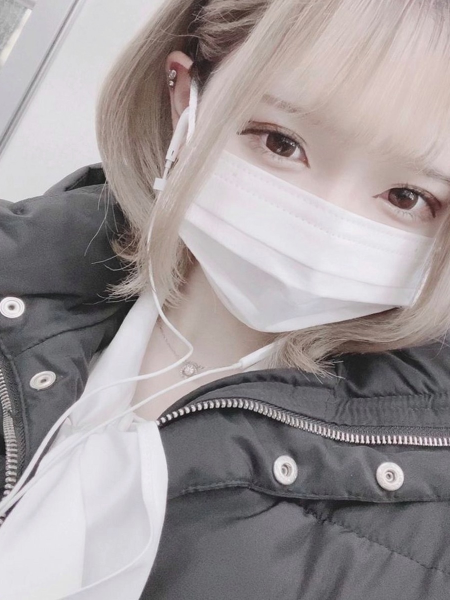 MakaylaCorrx's tweet photo. なんか今日はぼんやりモードかも〜(・_・)
#雰囲気好きな人いいね https://t.co/flAEKZ1FK6