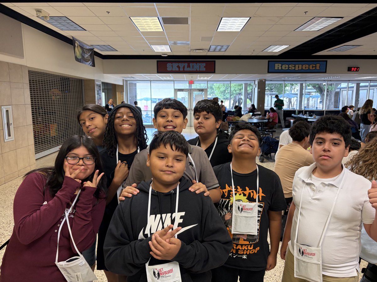 doitbilingual's tweet photo. @EdwardTitche showed out today at the middle school TMSCA competition.  They’re eager to know if they placed! 🏆 Thank you @disdactivities for putting it all together. 🤩 https://t.co/ik3ceXK1mE