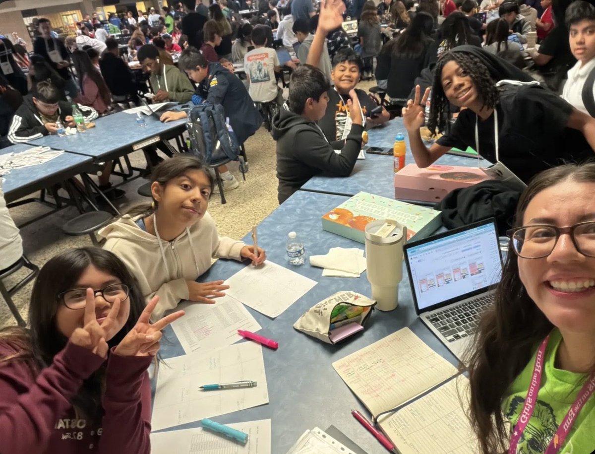 doitbilingual's tweet photo. @EdwardTitche showed out today at the middle school TMSCA competition.  They’re eager to know if they placed! 🏆 Thank you @disdactivities for putting it all together. 🤩 https://t.co/ik3ceXK1mE