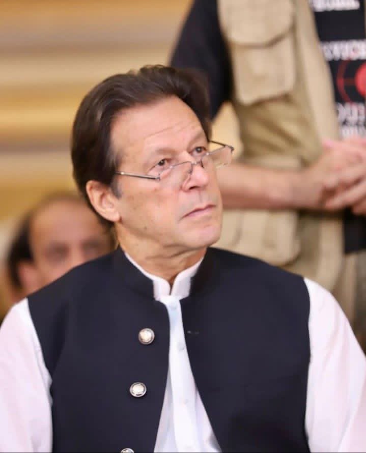 faheem0118pti's tweet photo. *_یوں تو ہزاروں تصویریں ہیں میرے پاس تیری_*
*_دل پھر بھی تیرا دیدار چاہتا ہے_*
#آخری_فیصلہ_آزادی_یاشہادت https://t.co/lha2oVxKZD