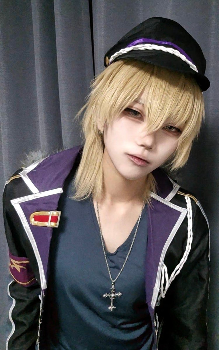 shuve_'s tweet photo. #あんさんぶるスターズコスプレ #羽風薫コスプレ #cosplayㅤㅤㅤㅤㅤㅤㅤ https://t.co/CJXNMh4jqq