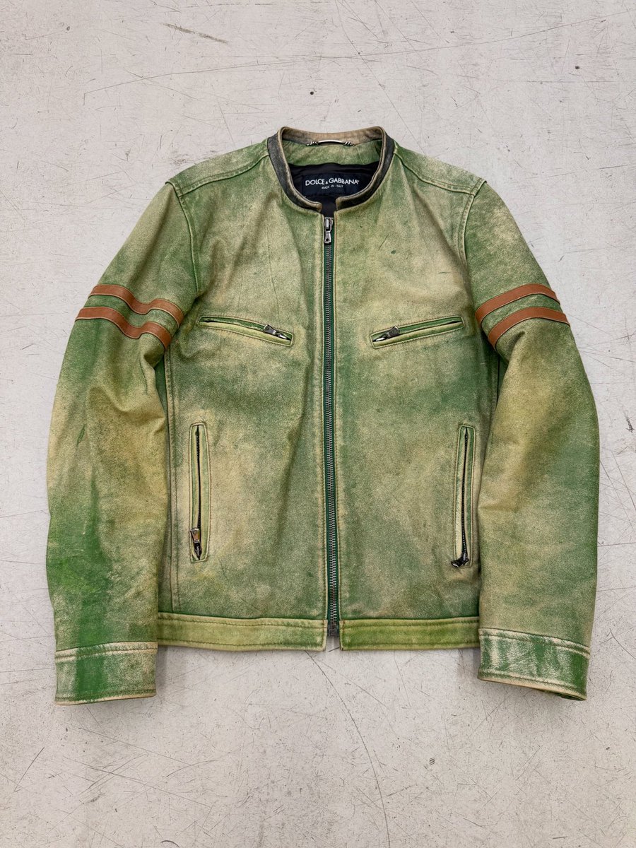 theattractmag's tweet photo. 2000s dolce &amp; gabbana biker aged green leather jacket https://t.co/8DeuaYx6X0
