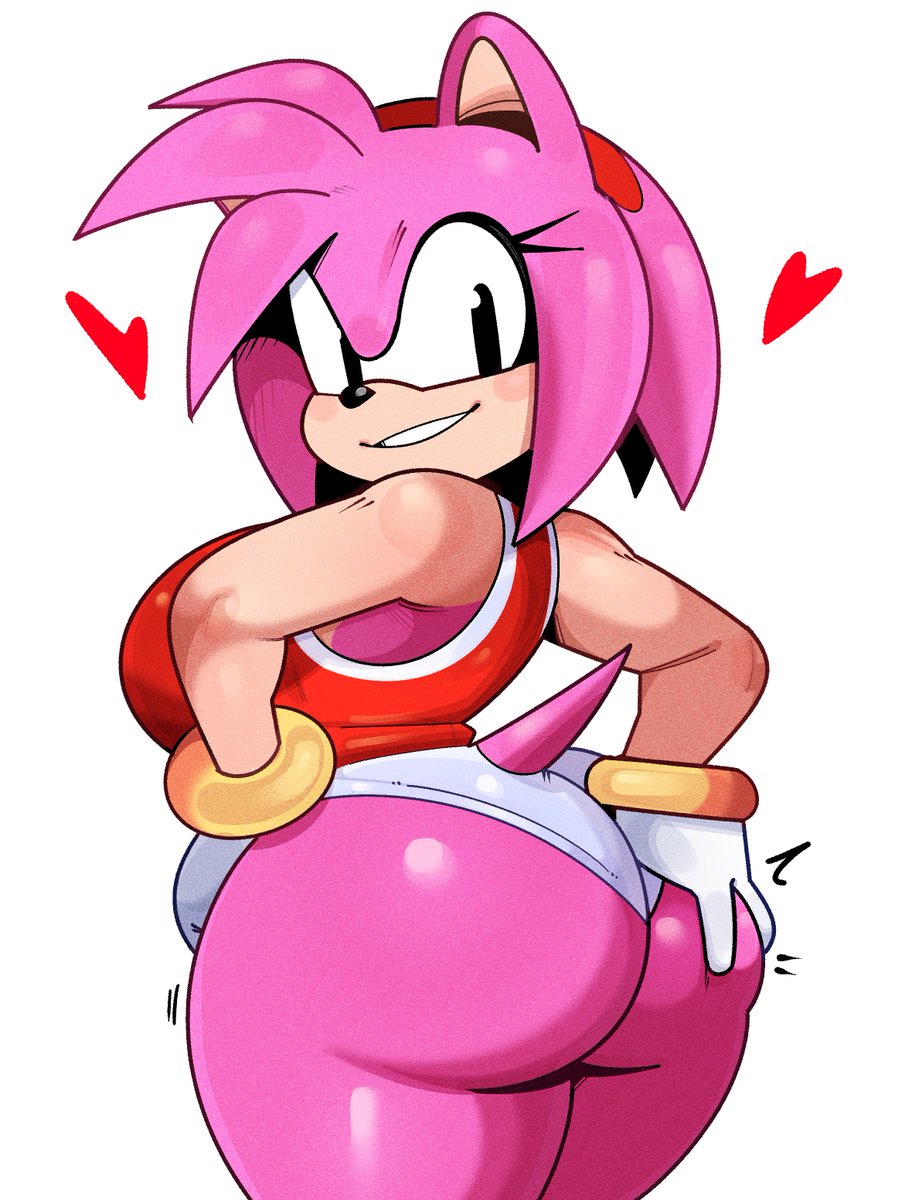 MajoraArtist2's tweet photo. Amy's pink butt in swimsuit https://t.co/JyFHxdsCvm