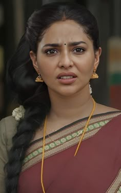 chicken_store__'s tweet photo. when its a first night 😜   #AishwaryaLekshmi

      husbund showing🐓                     after 5 mins https://t.co/4YZbtzr9PD
