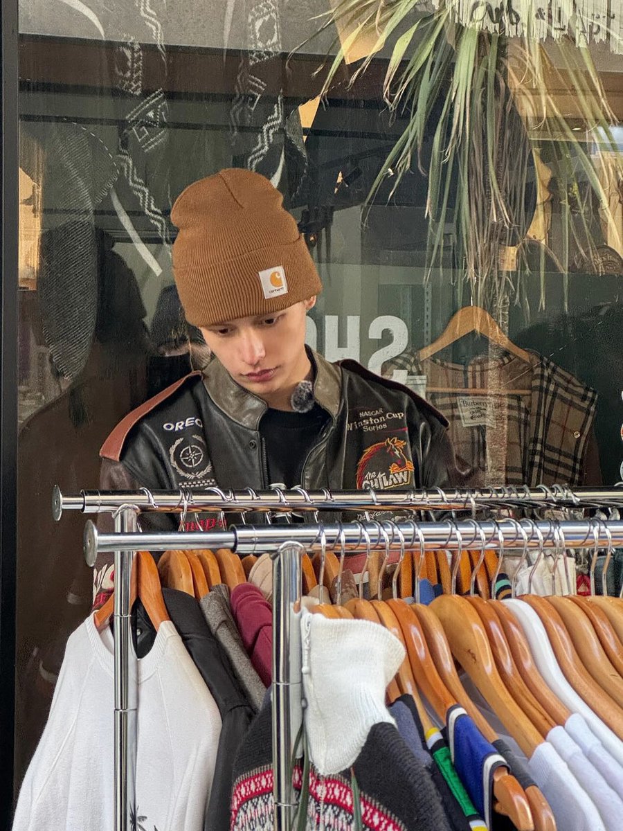 coeracai's tweet photo. james beanie i miss you. https://t.co/3oaPznDfyj
