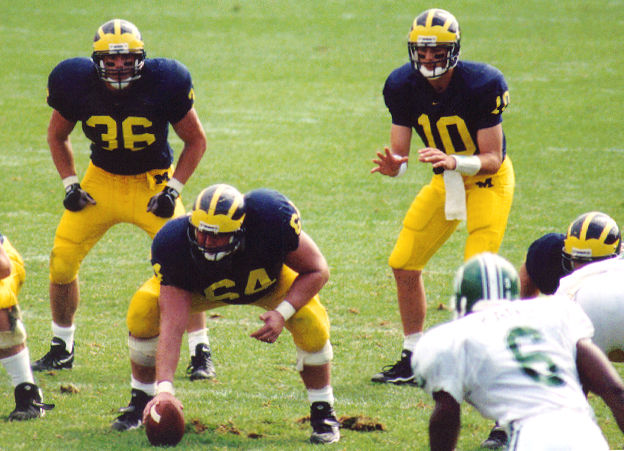 JoeReynoldsAH2's tweet photo. 🏟️ On this date in 1998....

   Michigan beat Michigan State 29–17 at the Big House before 111,238 fans, setting the NCAA single-game attendance record at the time. 

#TheBigHouse