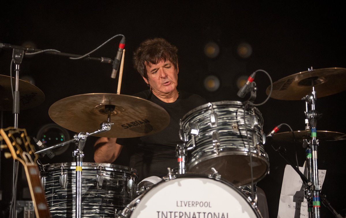 clemburkefanpag's tweet photo. CLEM PHOTOGRAPHED BY ROB FORBES DURING CLEM'S PERFORMANCE FOR THE INTERNATIONAL BEATLEWEEK FESTIVAL AT THE ADELPHI HOTEL IN LIVERPOOL, ENGLAND, AUGUST 25TH 2019.
—
#clemburke #blondie #10s #thetearaways #clementburke https://t.co/vNAXTW2eTs