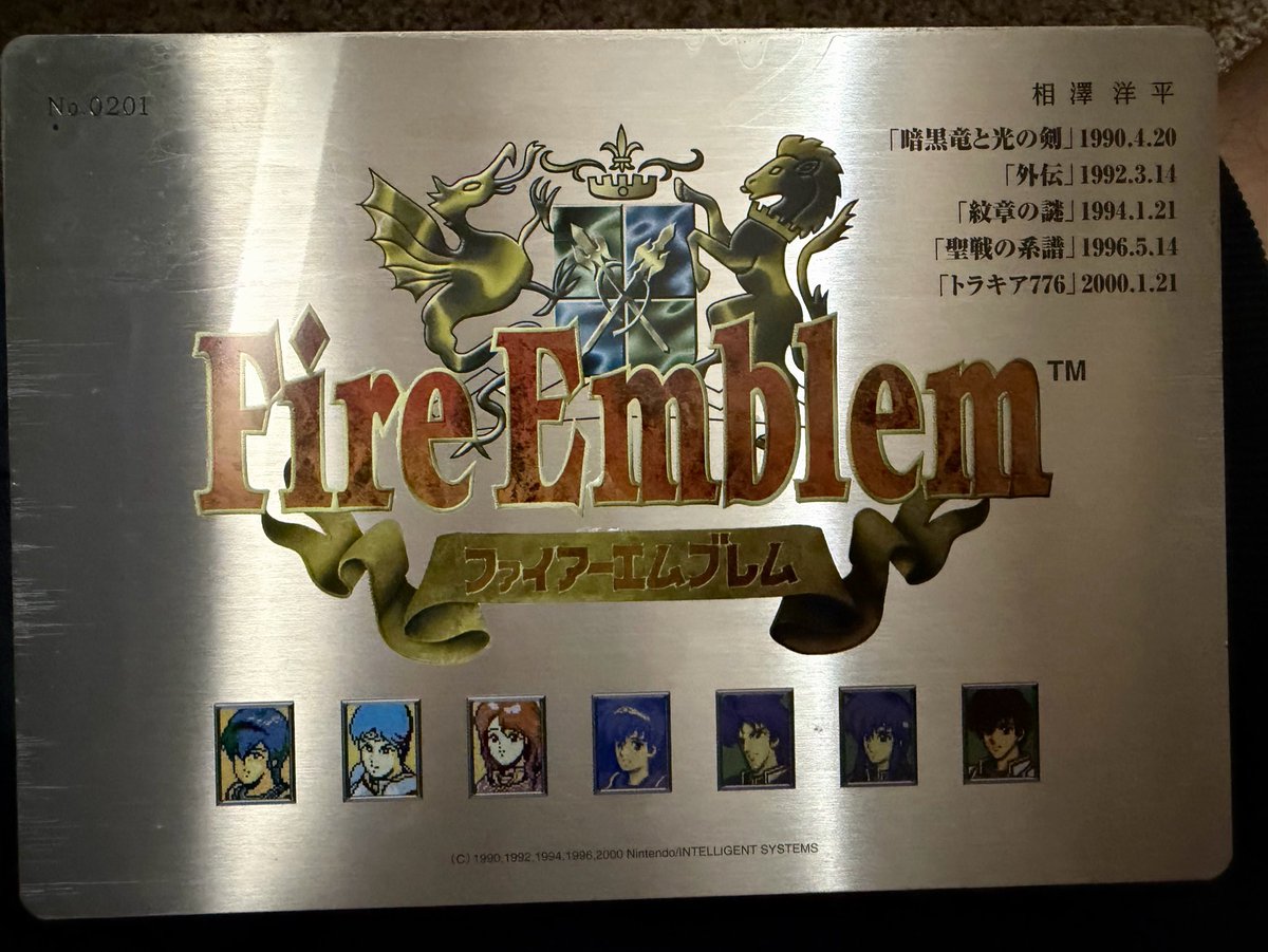 fortayee's tweet photo. I have the best friends in the whole world.

Excited to add this absolute holy grail to my collection thanks to a homie. These were given out to celebrate the 10th anniversary of the series. I believe through the official fan club? Details are hard to find. There’s so many cute- https://t.co/nOd1lFsukP
