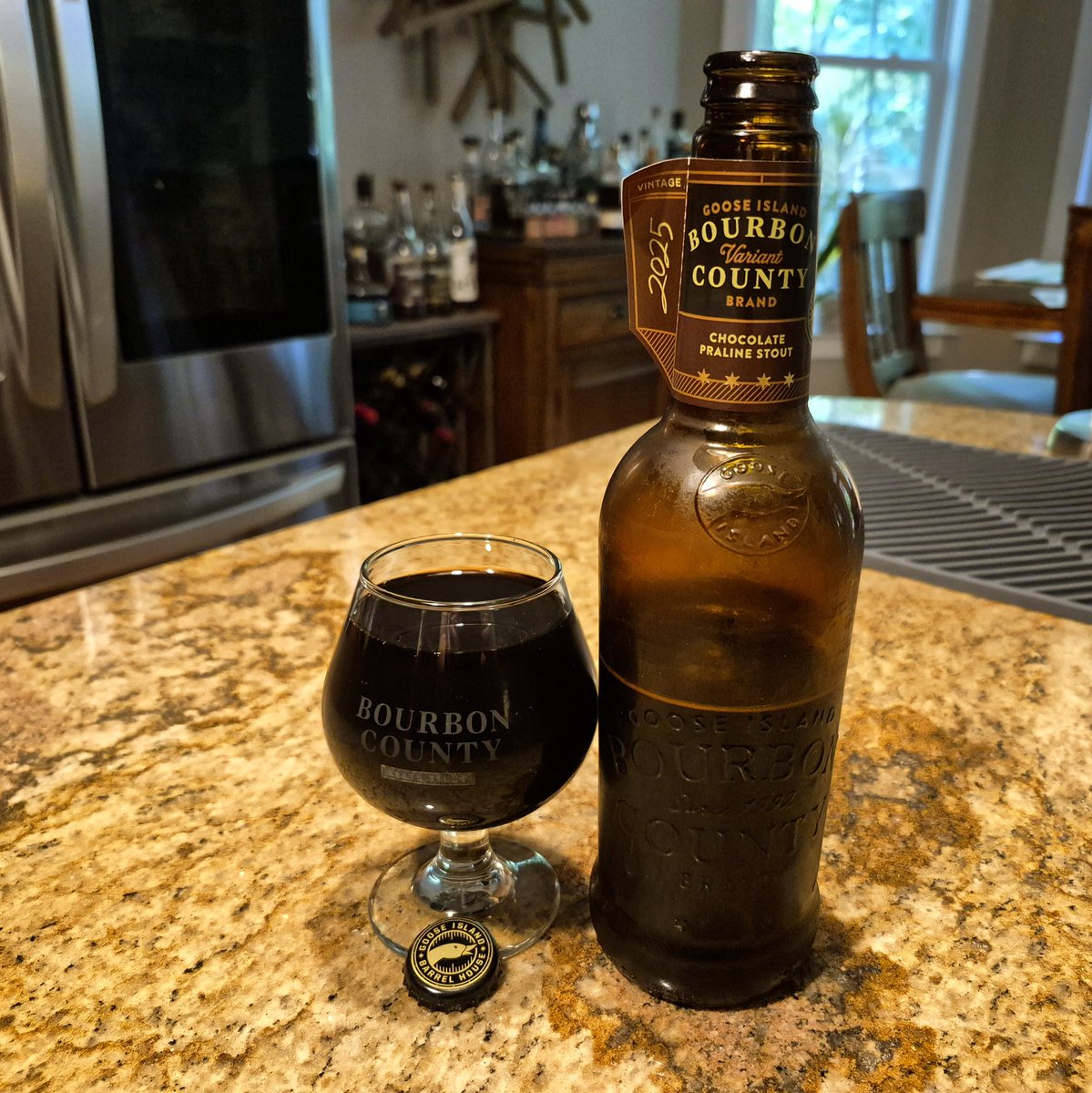 scottvillers's tweet photo. This one definitely improved after aging 10 months #drinkcheck #stouturday #ilbeer @GooseIsland Bourbon County Brand Chocolate Praline Stout (2025) https://t.co/EhIlaEueMB