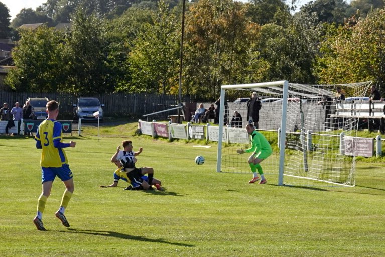 AlnwickTownAFC's tweet photo. All 4 goals caught on camera 📸 

⚽ Kyle Cockburn
⚽ Jaymie Shell
⚽ Joshua Leonard
⚽ Thomas Wilson https://t.co/EzBWgO2JMy