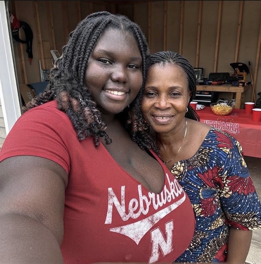 JocelynAbara's tweet photo. Gone watch the Husker game wit my nne nna. She don’t know football but she do know how to party 🤣
#Huskers #football #Nebraska #nnenna #grandma #Nigeria https://t.co/8cocF50GIq