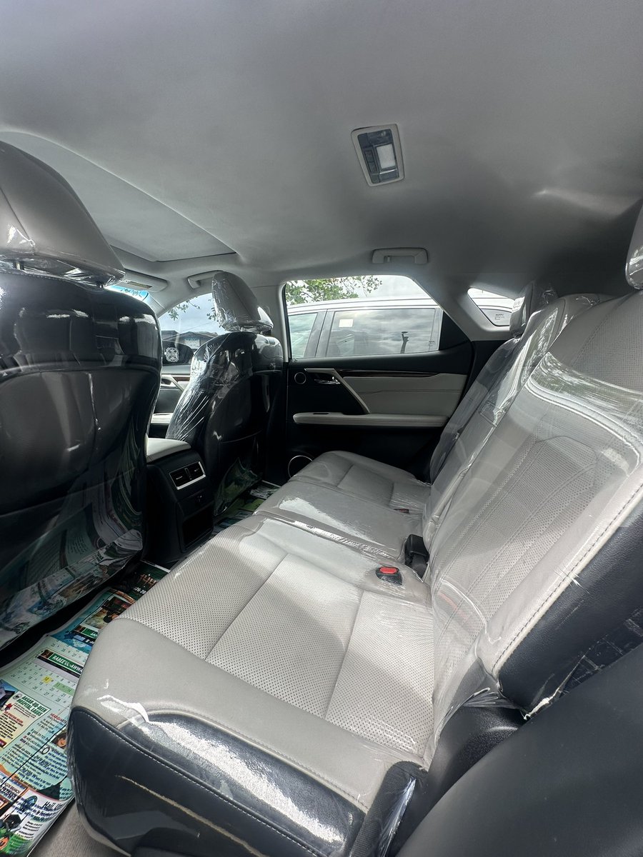 _BIG_KEVO's tweet photo. @XcessCars Fresh In⛴️
Lexus Rx350 2017 black   🧼🚘
Custom Duty✅
Full Option✅
Beautiful Alloy Rims✅
Sun Roof✅
LED lights ✅
BSM✅
Navigation ✅
Low mileage ✅
Reverse Camera ✅
Power Boot✅
For price &amp; more enquirers 📞:: 07015662923 https://t.co/aNC2OekqW0