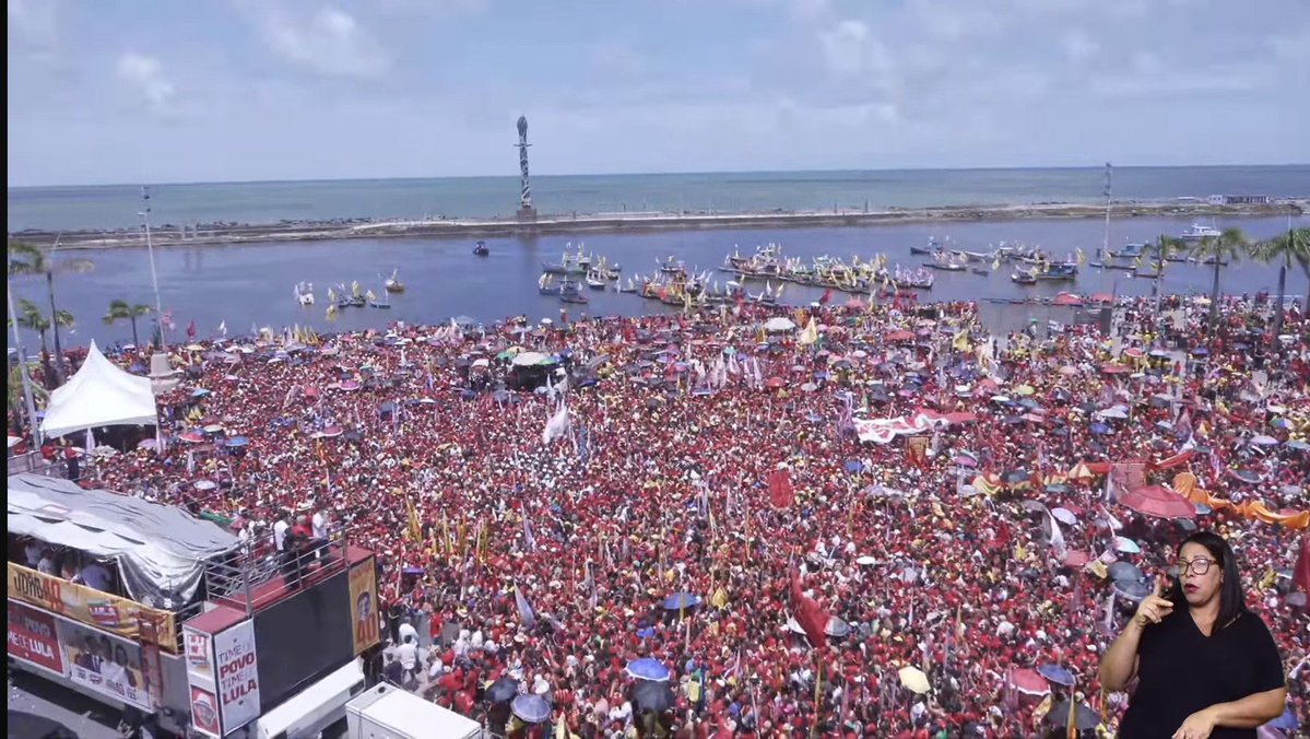 GLEYDI_SP's tweet photo. @PeKelmon @igorgadelham @Metropoles Serve essa padre de festa junina? https://t.co/ECEjwwNyDY