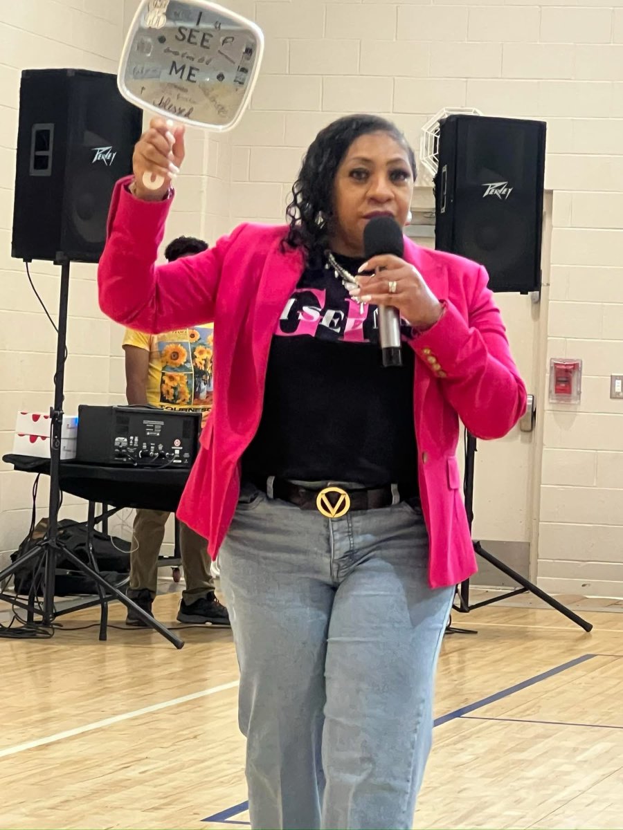 FuenteHotmail's tweet photo. The world doesn’t define a girl’s identity. Purpose, value, and possibility do. At Girls Identity Summit, we help girls see themselves clearly, believe in their future, and live with confidence. Applications for Our Girls Advisory Team close June 30. https://t.co/DcyPp3DhN2