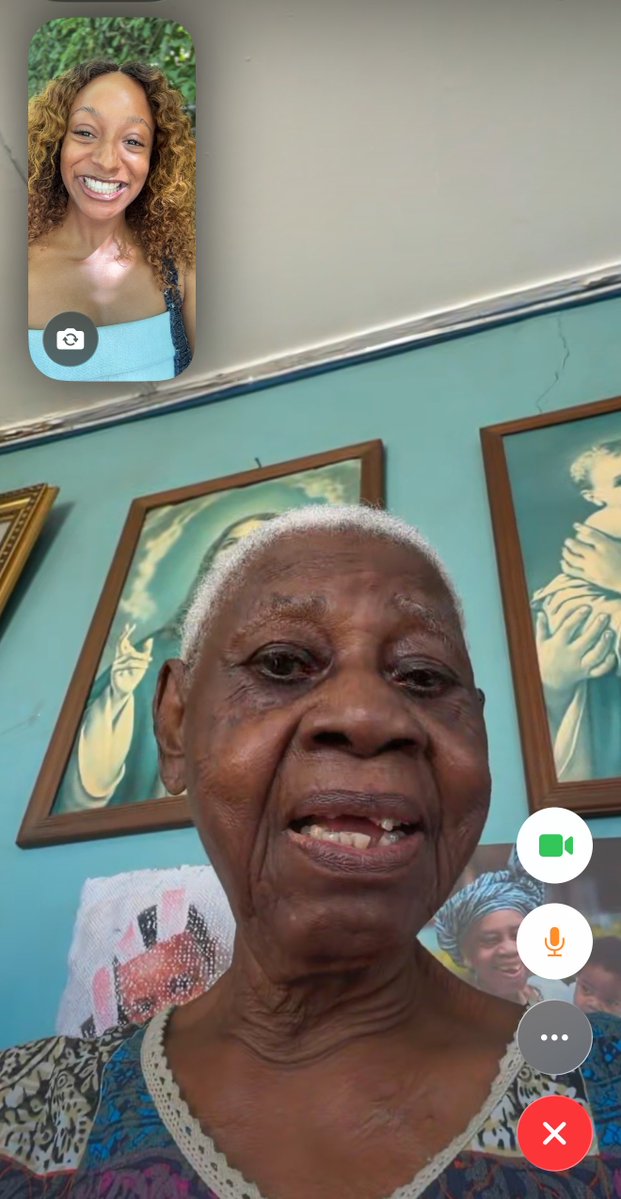 cuppymusic's tweet photo. Catch up FaceTime with my 96 year old Grandma... God is so faithful! 🫶🏾👵🏾 https://t.co/Ya3Q0SqNmj