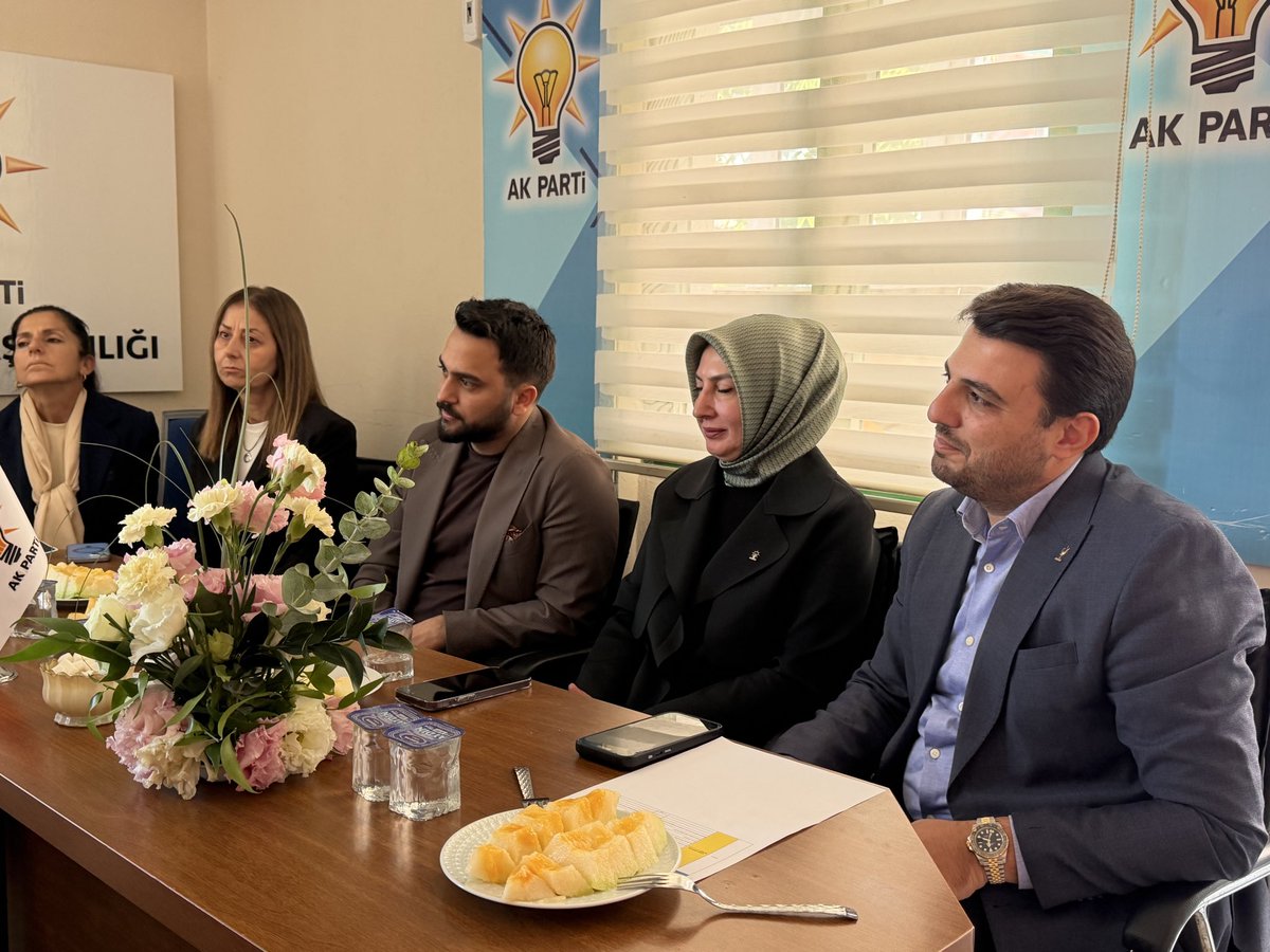 cesmeakparti's tweet photo. https://t.co/u0aiISQBst