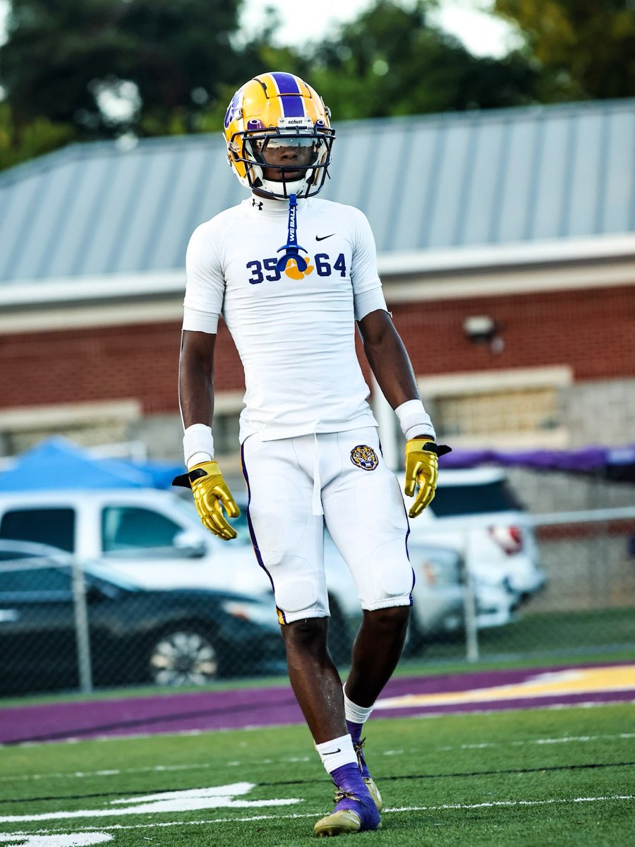 Antonioclips_'s tweet photo. Came up short against the vikings by 4pts We back to region play next friday!
@HallTechSports1 
@AL_Recruiting 
@GeorgiaStateFB 
@AL4afootball 
@TigersFB35064 
@CoachKDTaylor 
@N_W_Sports https://t.co/1HDyKBr05v