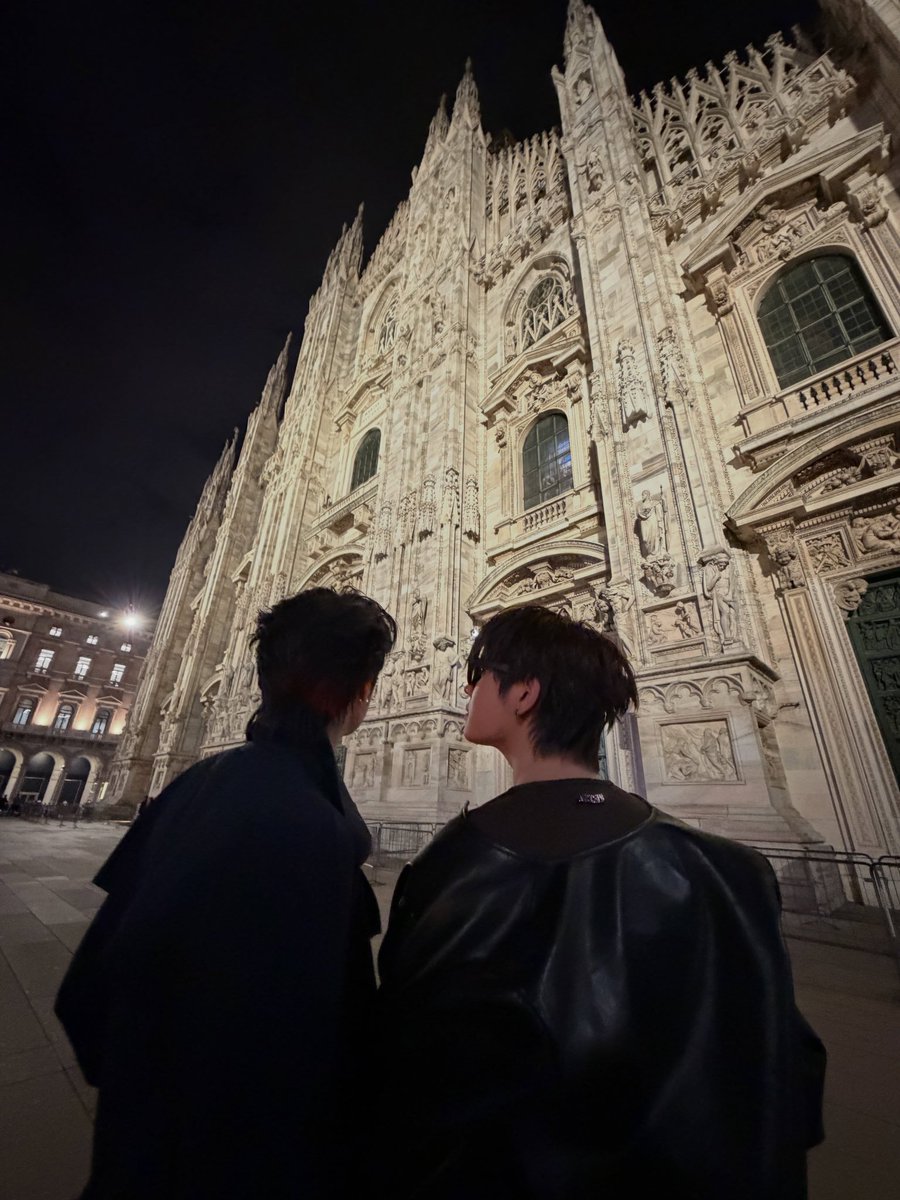 FirstoneCentral's tweet photo. [26.09.26] • #FirstoneStories ✨

𝑰𝑮 𝑷𝑶𝑺𝑻 𝑼𝑷𝑫𝑨𝑻𝑬:  aacchiiss

💭: 💚🩷

𝙽𝙴𝚆 𝙿𝙾𝚂𝚃!!!
🔗 https://t.co/WsBVR87jSO

TLE FIRSTONE AT MFW 2027
#MOSCHINOSS27xTLEFIRSTONE
#MOSCHINO

♪ ༘⋆𐙚 #Firstone #TleFirstone #เติ้ลเฟิร์สวัน ⋆𐙚𝄞⨾𓍢ִ໋ https://t.co/hqOmoz0orn