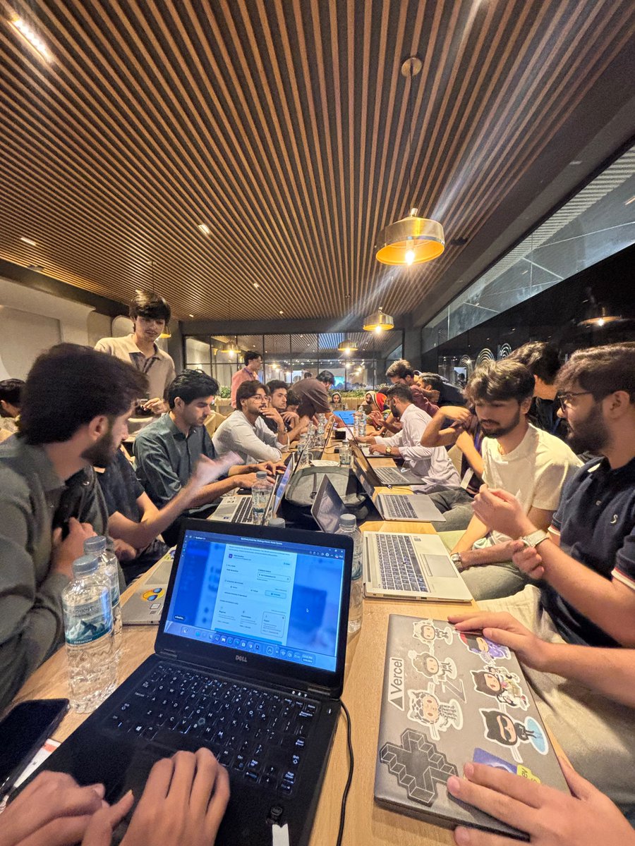 saqibregi's tweet photo. Vibe to Live Peshawar Pakistan 🇵🇰
Amazing Developer Cummunity Of Peshawar Pakistan.

@DevinAI x @supabase x @clerk 

@yurislog @dabit3 @notjazii https://t.co/oDBaV0bChY