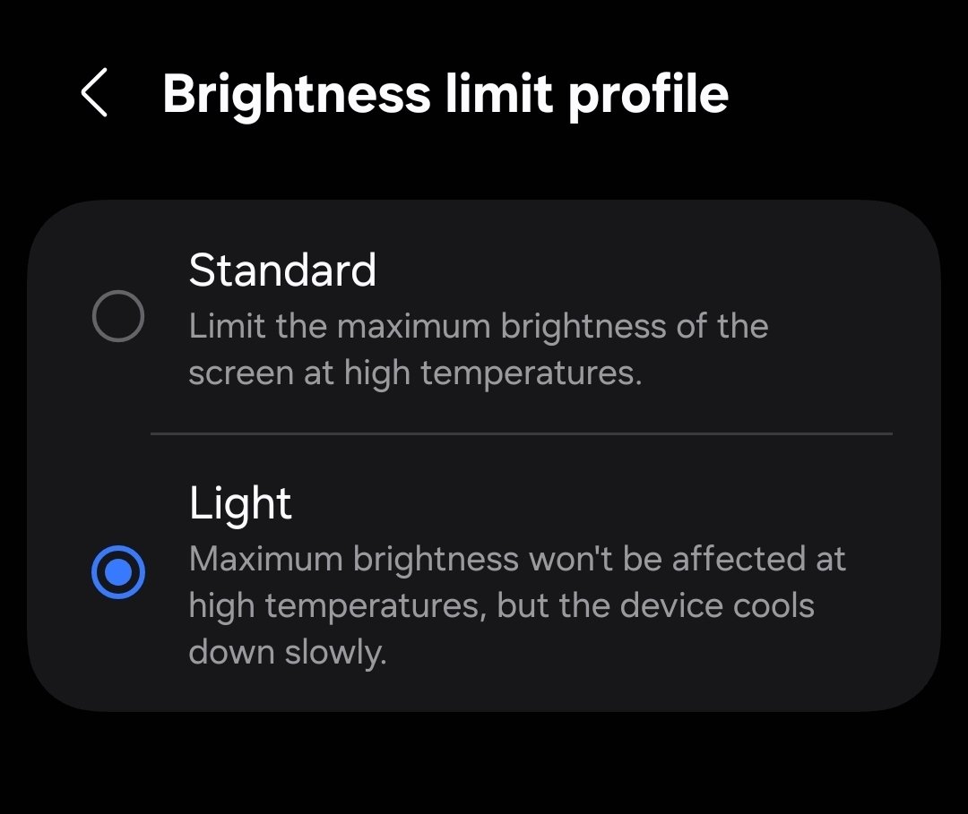 phonefuturist's tweet photo. Dumbass https://t.co/8uxiq5nInA