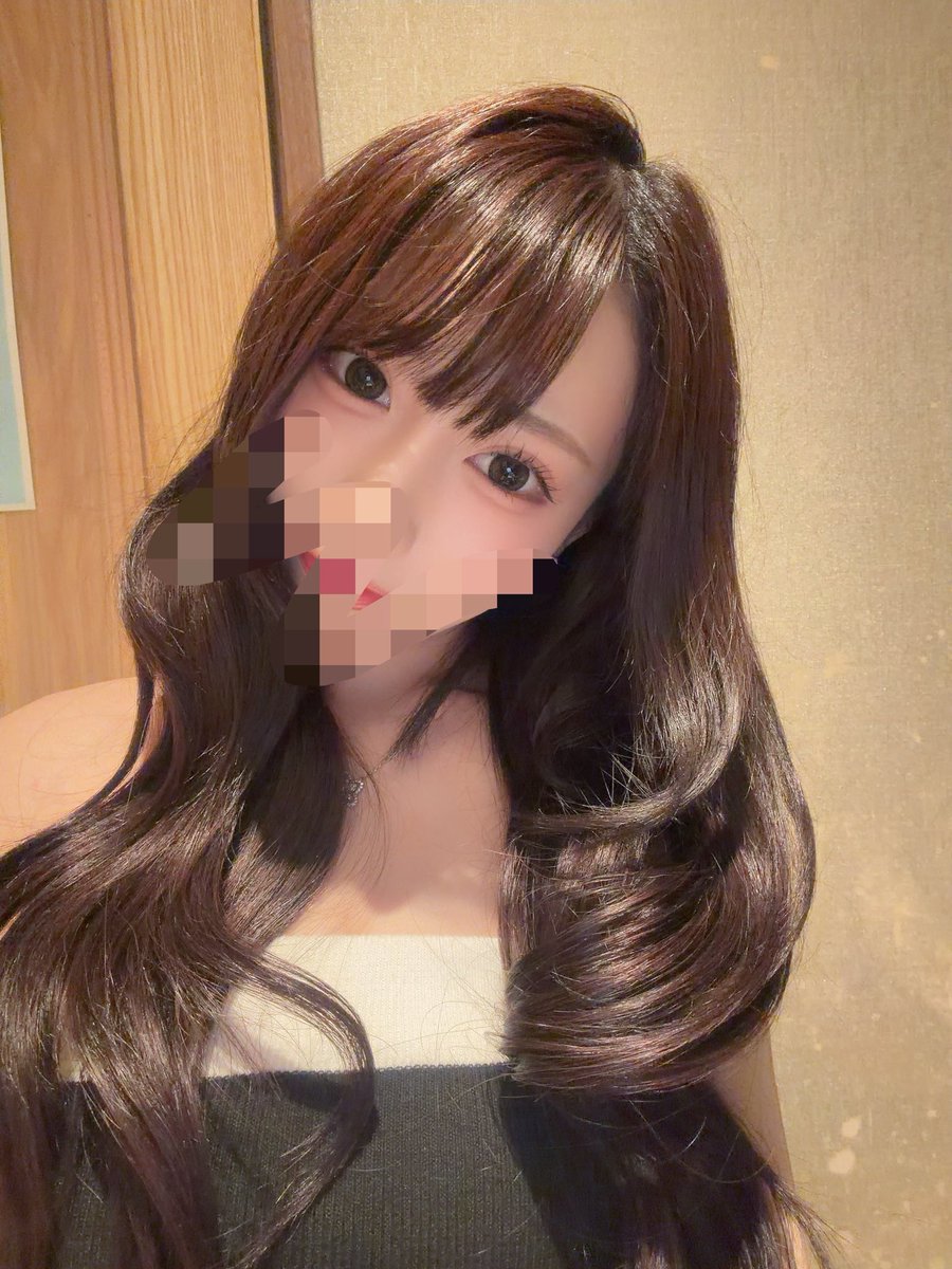 bby_i_24's tweet photo. 一人一人と毎回会話するのめんどいから条件書いておく！

刺青可、西東京エリア送迎可、厳しすぎなくてフリー多い、遅刻罰金なしだと嬉しい、みたいな感じのお店がいい。パニック症なことに対しての理解がある黒服がいたりすると頑張れる。。 https://t.co/ZBvicAirkk