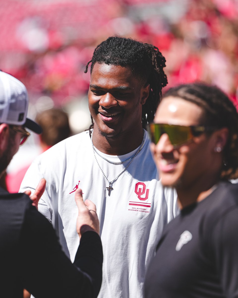 OU_Football tweet picture