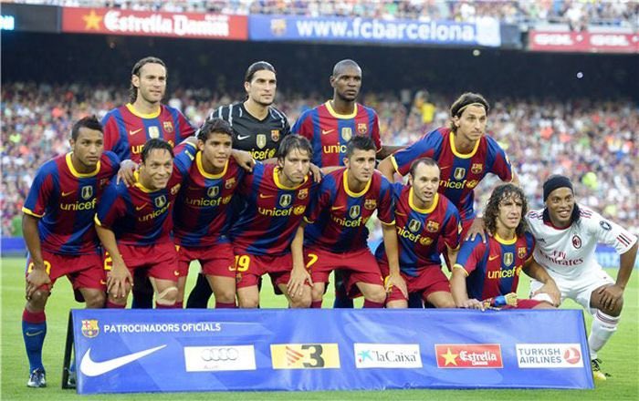fcmareee's tweet photo. Gordon with the Spanish national team https://t.co/4hVJrRXtFS