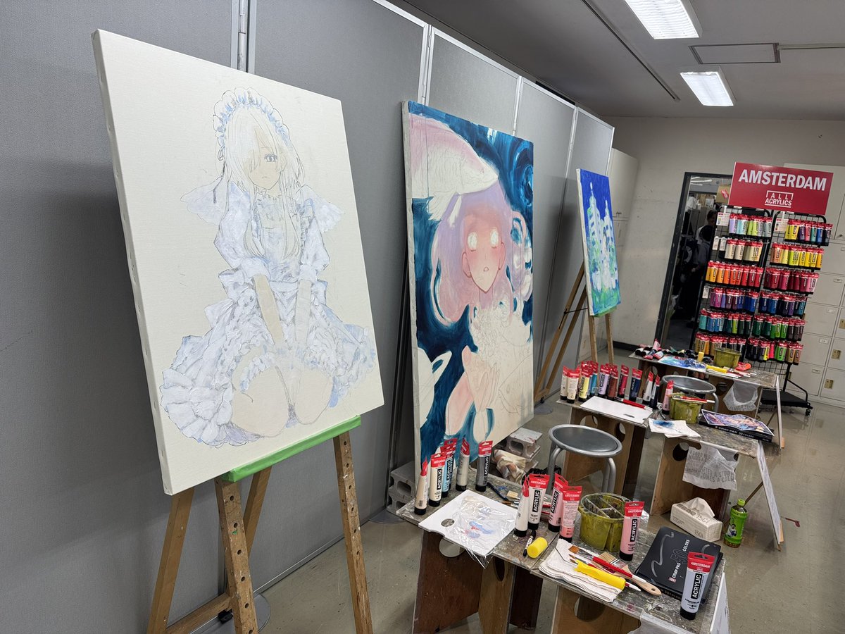 __sasanishiki_'s tweet photo. ライブドローイング、気づけば結局最後まで見入ってしまった🤣✨
途中、MCの方や会場からの質問にも答えながら、手を止めずに作業を進めていく姿がすごくて😳✨
マルチタスクが全然できない自分とは大違いだなぁと感心しながら、最後まで釘付けでした😂👏
#ARTdecoration https://t.co/xl8tOWUw2O