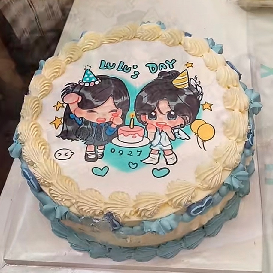 liwandea's tweet photo. @YUXIAOURS 生日快乐，姐姐！🎂🌷 27岁快乐！愿你新的一岁平安、快乐，永远闪闪发光！✨

#HappyYuxiaoDay
#AzureGardenofYuxiao
#卢昱晓0927生日快乐 https://t.co/SvCJGCQUXe