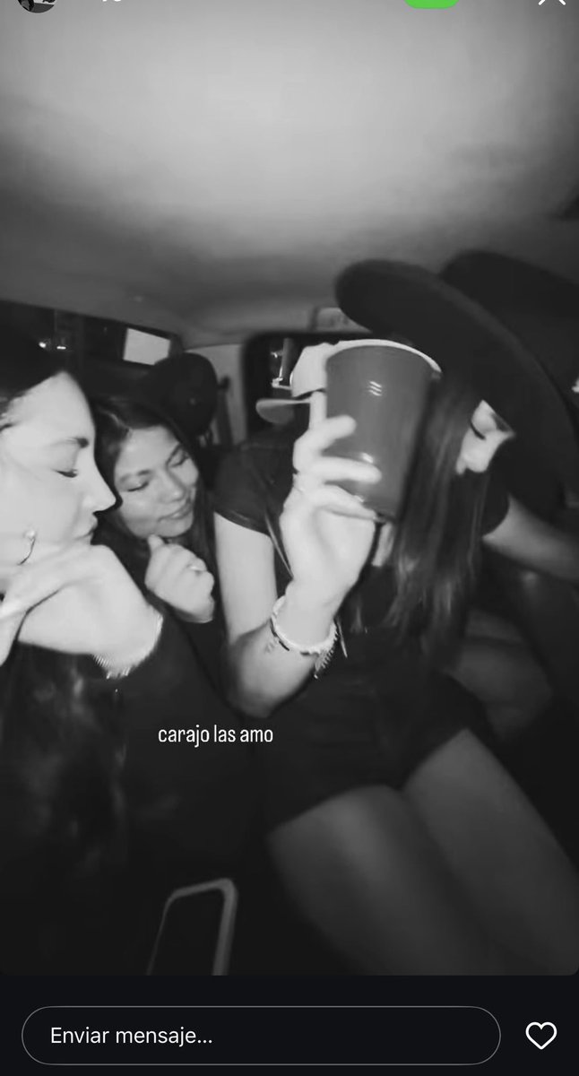 ferchhh_s's tweet photo. mis primas y las novias de mis primos son de la mejor compañía que alguien podría tener <3 https://t.co/gqTDCAcPIF