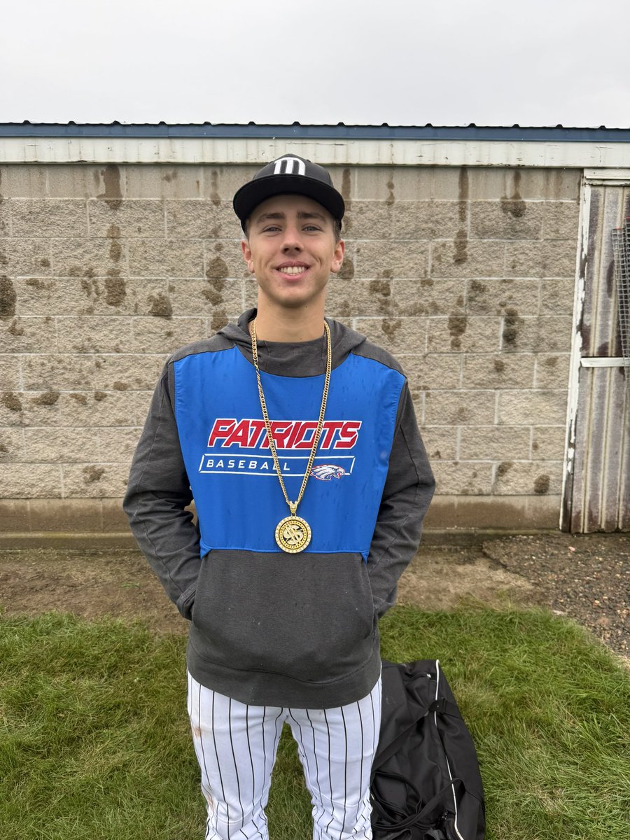 BradLandgrebe's tweet photo. 17/18 @pitch2pitch Black opens TO Memorial with 12-0 W. 

@JacobRossum H BB 2R 3RBI SB
@DrewFrancis2028 2B RBI
@Broganstowe28 2H BB R RBI SB

$$ man of the game
@Kyle_K_baseball W 4IP 1H 1BB 5K 0R https://t.co/5rxHyrDBLe