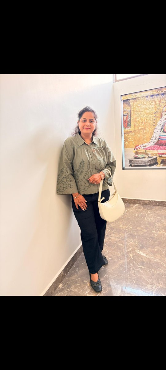 rekhapandit0's tweet photo. Jise iski pics use karni ho kar sakta he edit kar sakta he post kar sakta hee #IndianAunty
#DesiAunty
#MatureIndian
#SareeSeduction
#AuntyHot
#DesiCurves
#IndianMILF
#AuntyThirst
#HotIndianAunty
#SareeCleavage
#DesiRandi
#AuntyForYou
#ThickIndian
#MatureDesi https://t.co/kCGDe7TuKa