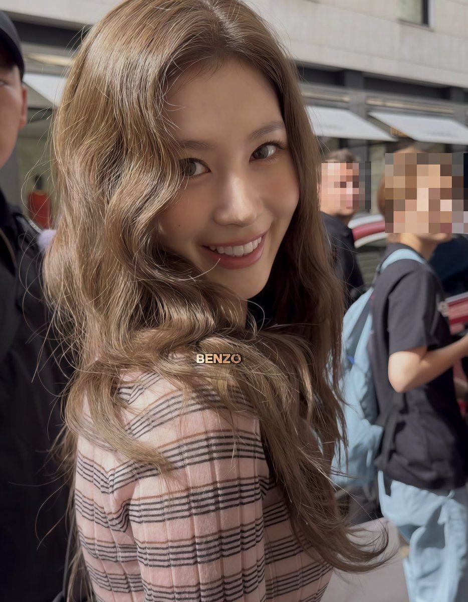 marbenzo7's tweet photo. 260924 keep smiling, you’re so beautiful🤍 https://t.co/F2szPBzpJ1