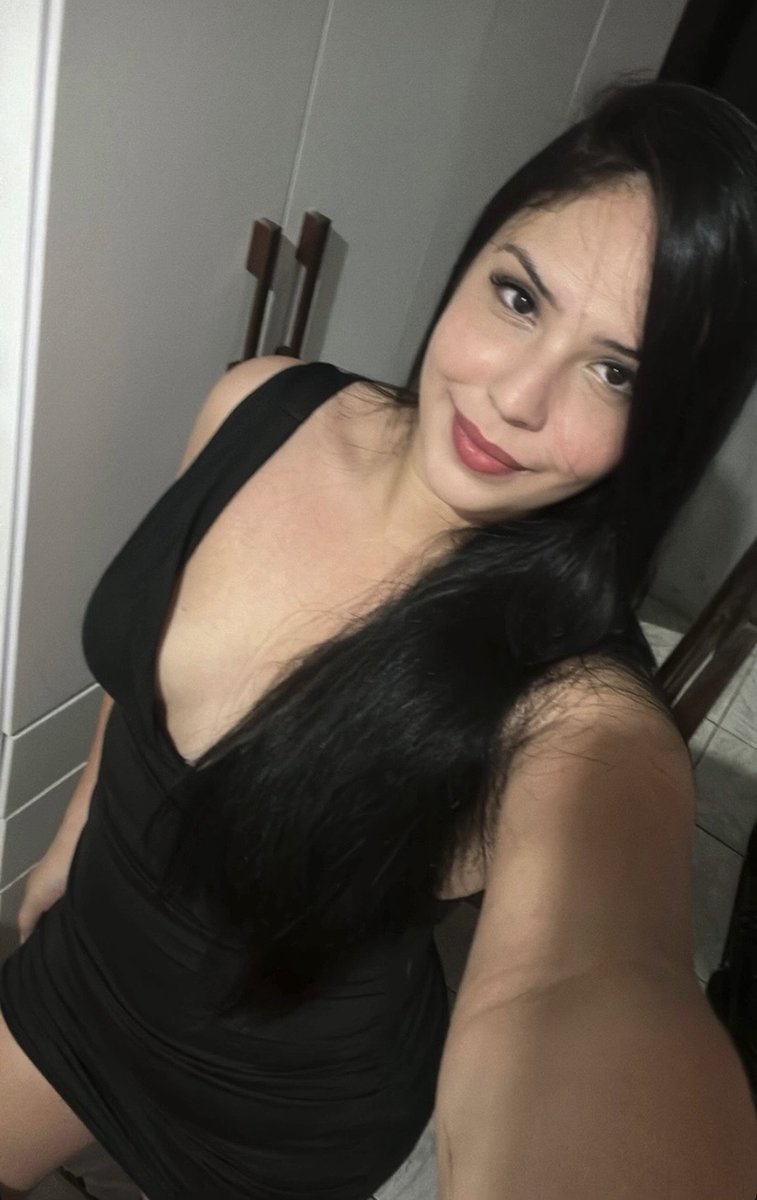 vl84632's tweet photo. seguidor mandou a irmãzinha

morena peituda da cara safada https://t.co/l8n3JS2AFJ