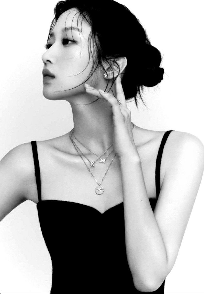 _xhisll's tweet photo. 우웁ㅆㅂ 실시간으로 소녀가 되… (//부끄//) https://t.co/HHPHaMik0L