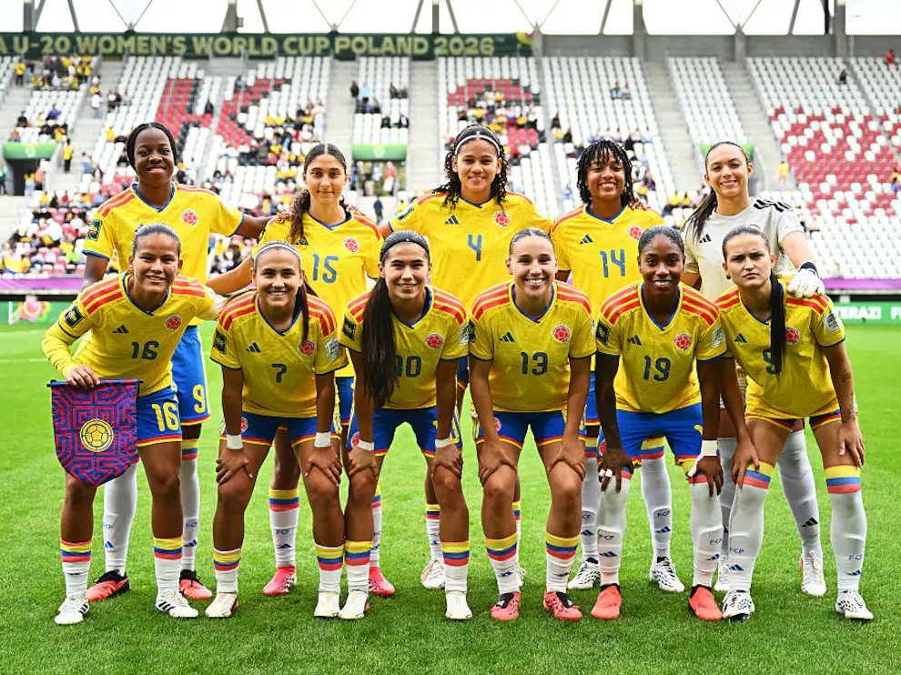 mundopelotanet's tweet photo. Colombia es la 2° selección sudamericana que consigue un PODIO en un Mundial Sub-20 Femenino.

Las cafeteras, con su tercer puesto, alcanzaron lo que solo había logrado Brasil (3° también en 2006 y 2022) representando a CONMEBOL en la categoría.

HISTÓRICAS. 🥉👏🇨🇴 #U20WWC https://t.co/CAjpVd6DWp