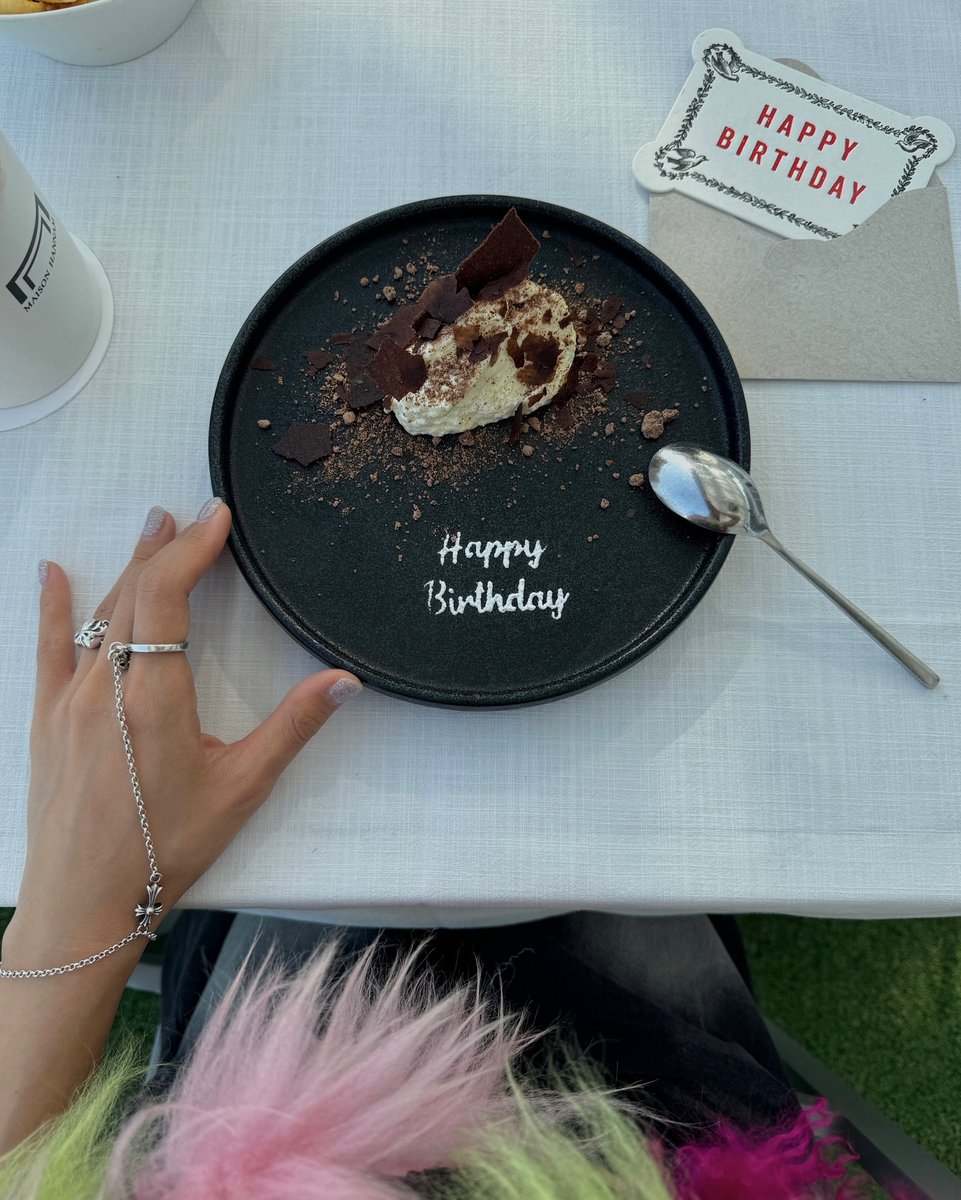 robertatinhaum's tweet photo. 最近あった小さな幸せのエピソードをシェアしてくれませんか。たまにはこういうのも悪くない。 🌟
zfGU https://t.co/Ejo52viwIX