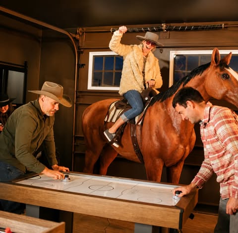 funkitco's tweet photo. Basecamp Montana has arrived 🤠🐴

Short term rental design is part of the investment, same as pricing.

#airbnbdesign #exteriordesign https://t.co/HXVKhvPm8M
