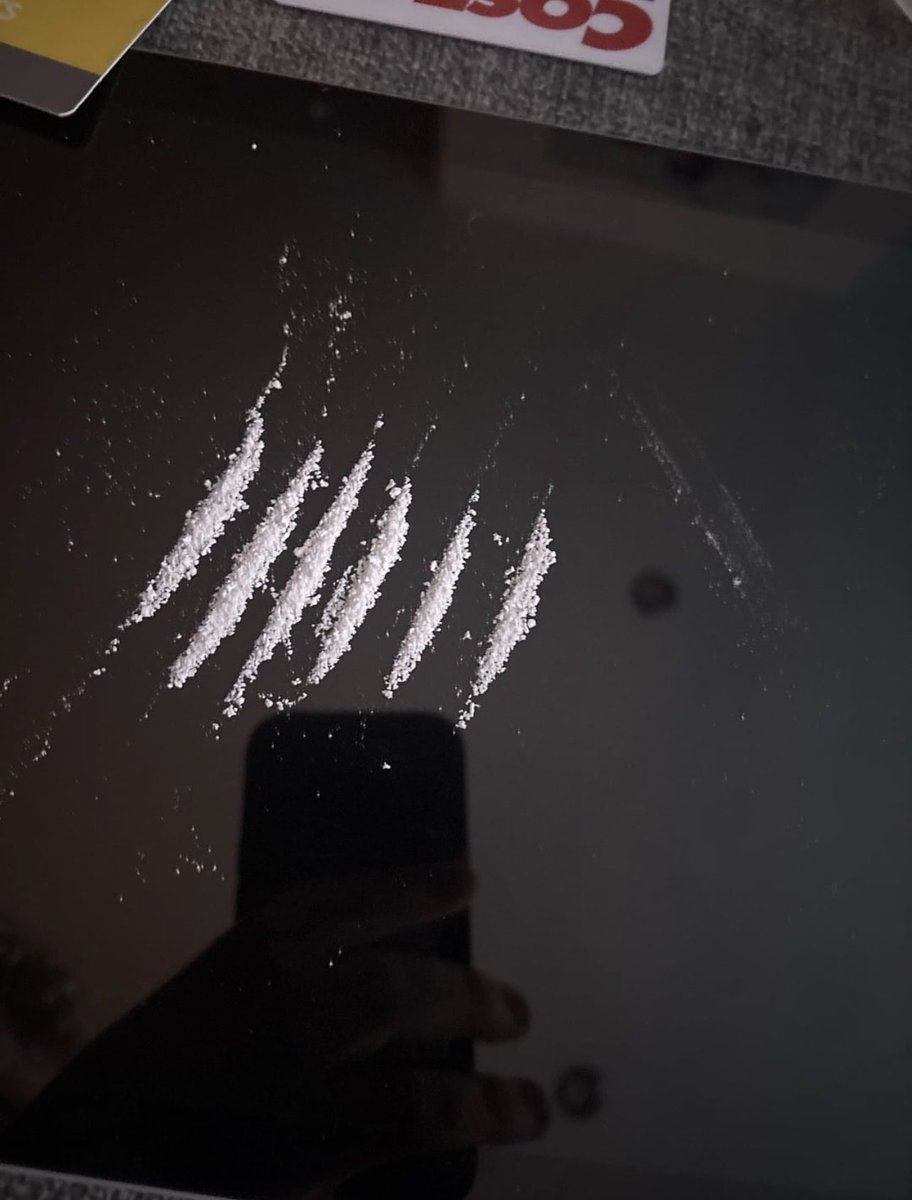 Smithcpos's tweet photo. Skiiiiii
Saturday 😎 #drugtwt #methtwt #coketwt https://t.co/i3ew0dJC3e
