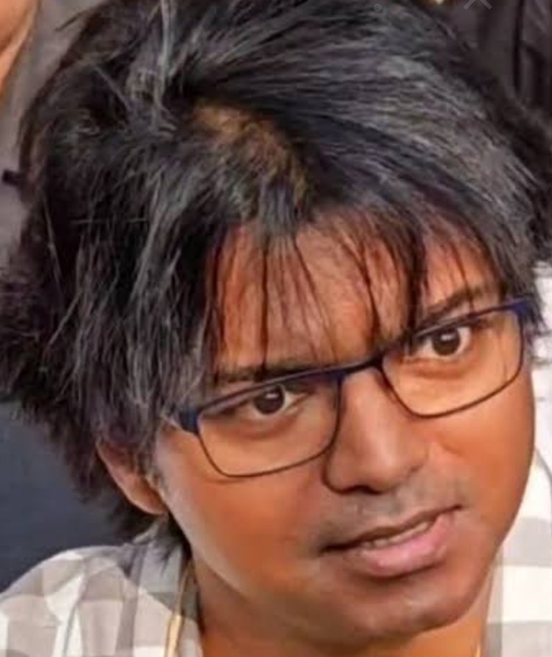 AmbatBatata's tweet photo. "Kadar Kadantha Tamizhan"
😹😹👇🏻👇🏻 https://t.co/9c246KqkUv