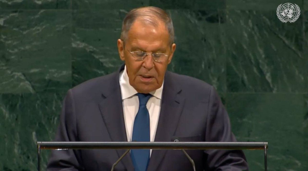 AecioEscalante's tweet photo. El Canciller de Rusia, Serguéi Lavrov, solicita ante la ONU la liberación de Nicolás Maduro tras la acción de EE. UU. del 3 de enero, alegando violaciones a la inmunidad internacional. https://t.co/LO8V62jgG2