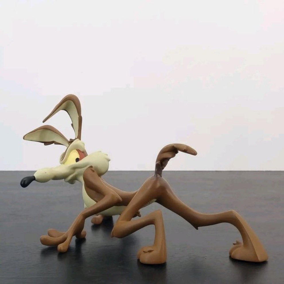 lycheeyokai's tweet photo. wile e coyote your arch is not only well documented but diabolical as well https://t.co/7mgOX9zWHh