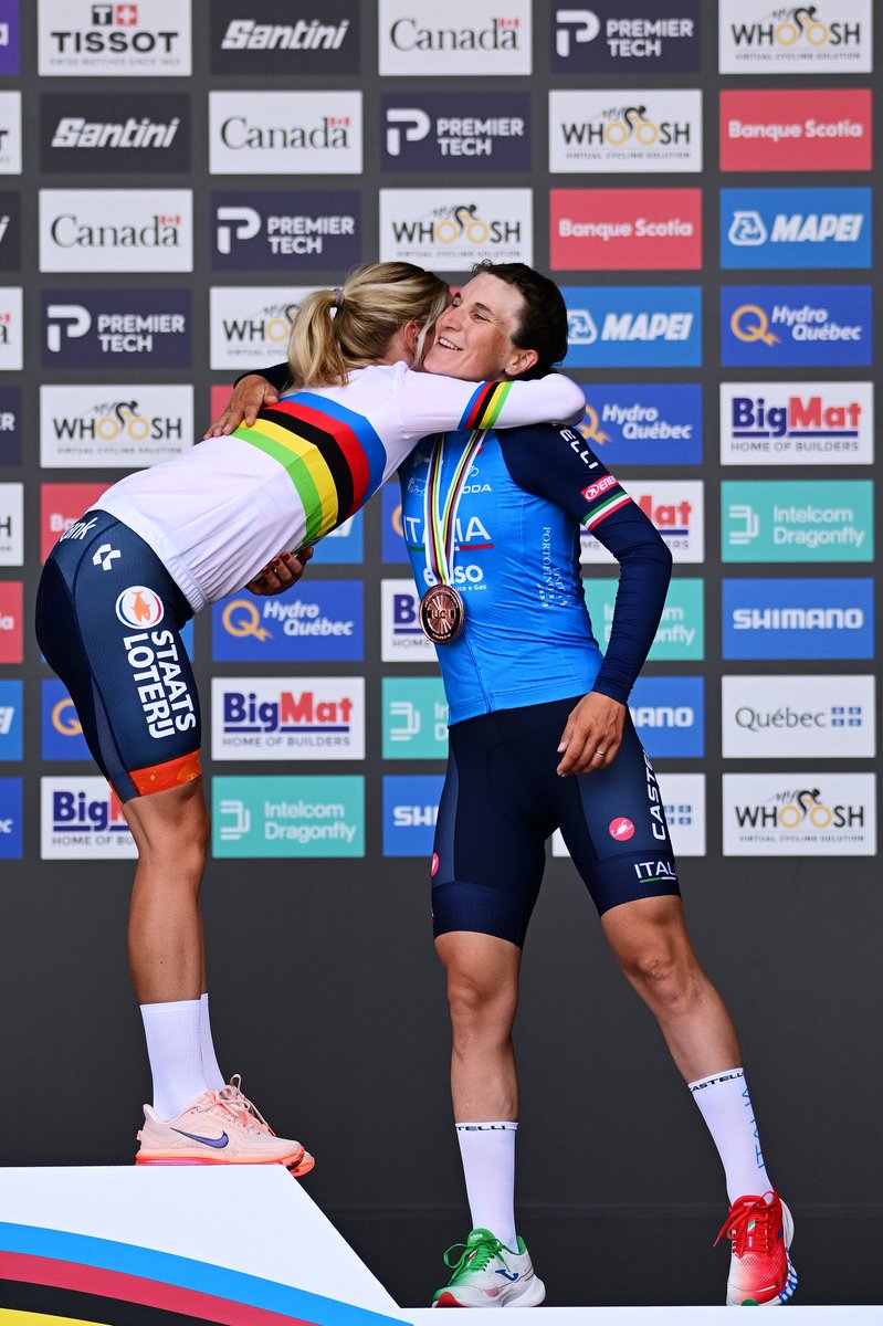 UAETeam_LIMAD's tweet photo. 3 pictures for a 3rd place 🥉 
We couldn’t choose only 3 words to describe how proud we are, so let’s go with :
Elisa. Longo. Borghini. 🫶🏼

#UAETeamLIMAD
#WeRideToInspire
#UnitedToBeStronger

📸 @GettySport https://t.co/N2L5xOFrsI